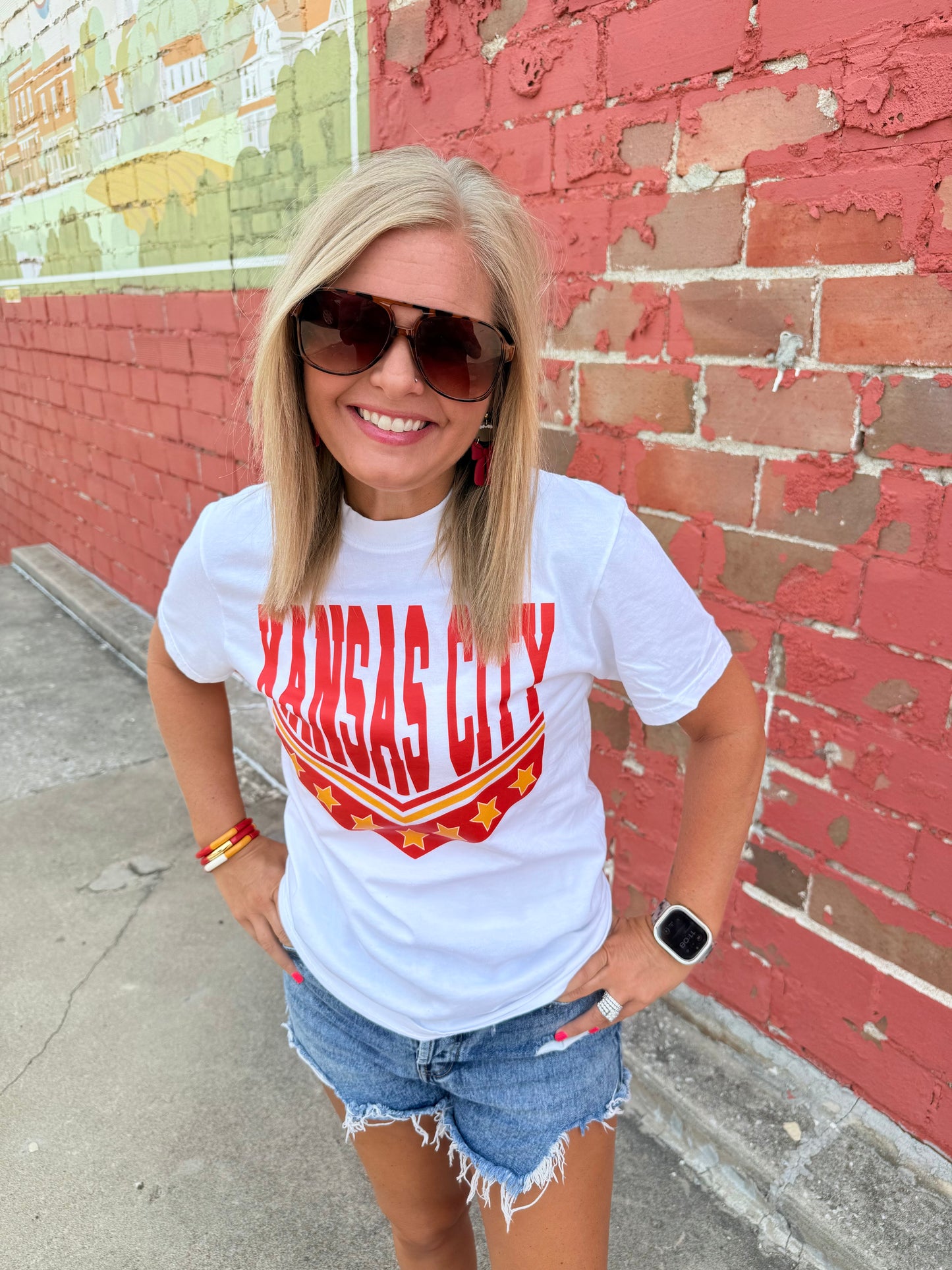KC V Tee